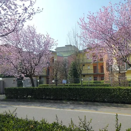 Lugana *